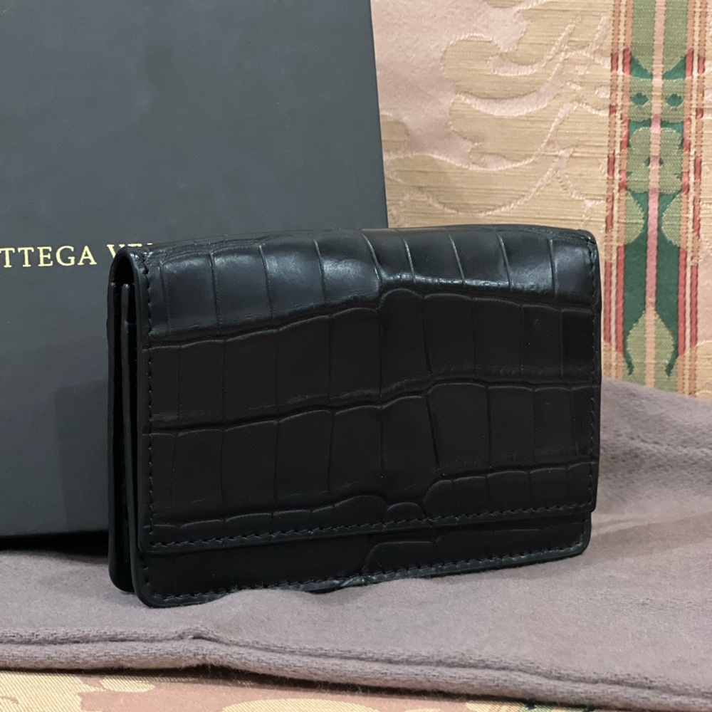 Bottega Veneta Crocodile Card Wallet - black